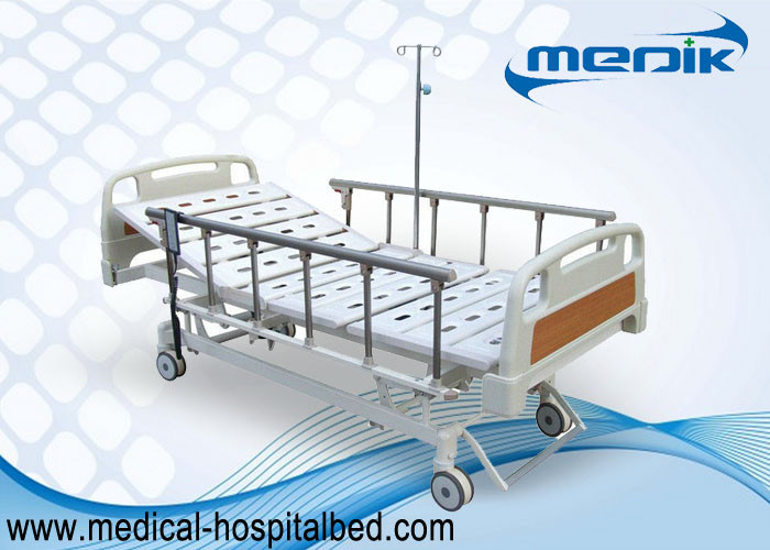 Mobile Handicapped Electric Hospital Bed With Remote Handset Control