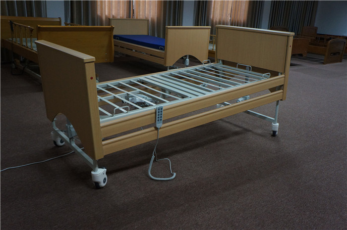 Height Adjustable Home Care Beds With Lock Down Side Rails ...