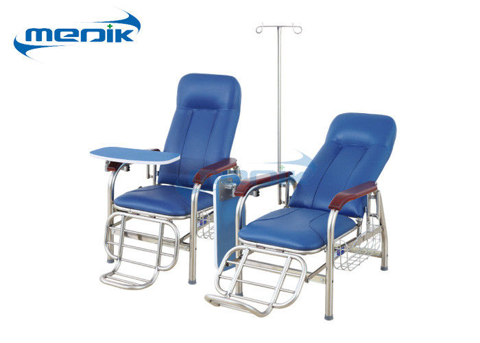 Adjustable Hospital Furniture Chairs Patient Transfusion Chair With IV Pole