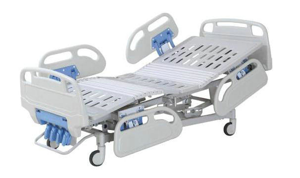 Foldable Manual Hospital ICU Bed , Clinic Bed For The Sick Emergency