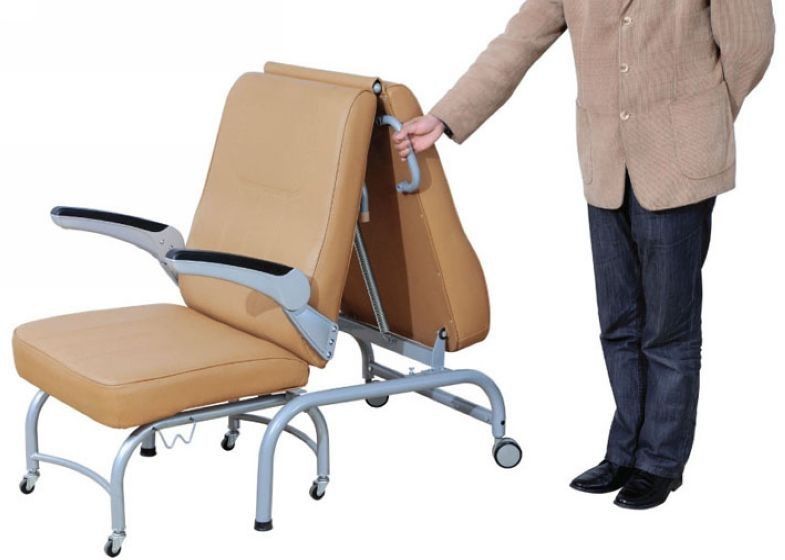Medical Reclining Sleeper Chair / Geri Chair Wheelchair For Care Person